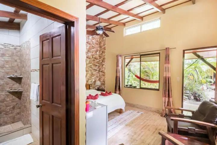 Casa Caribbean Coconut Hotel Cahuita Eksteriør billede